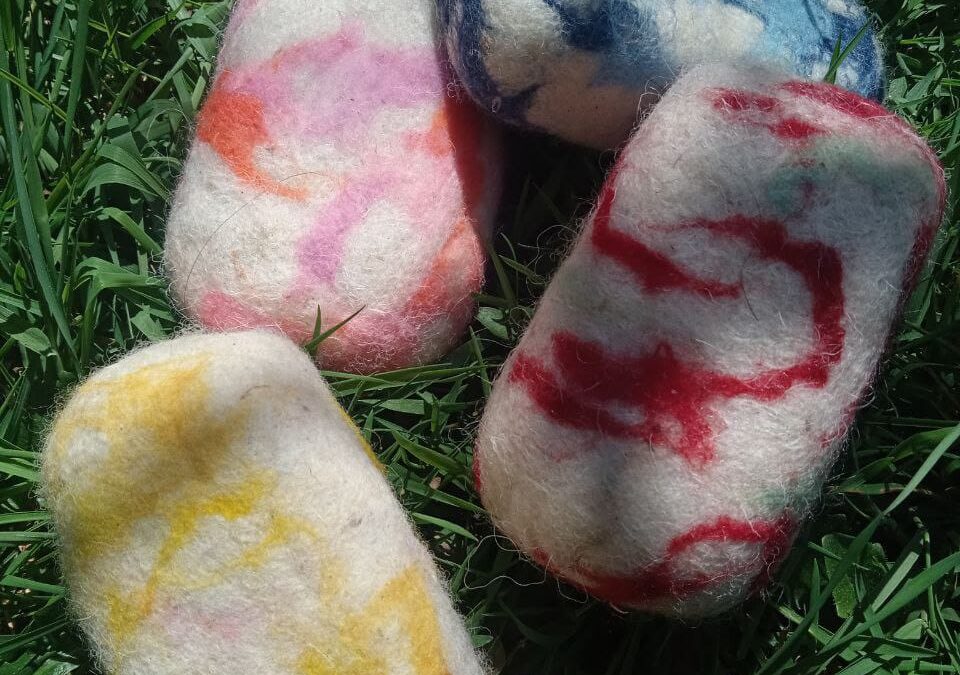 Obradoiro de xabón-esponxa con feltro artesá